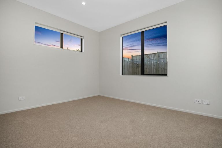 Photo of property in 39 Kabardin Street, Karaka, Papakura, 2113
