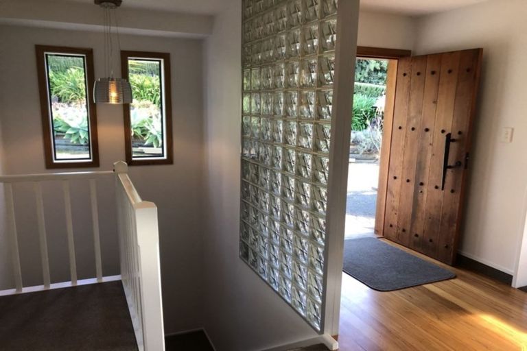 Photo of property in 8 Brenton Place, Whangamata, 3691