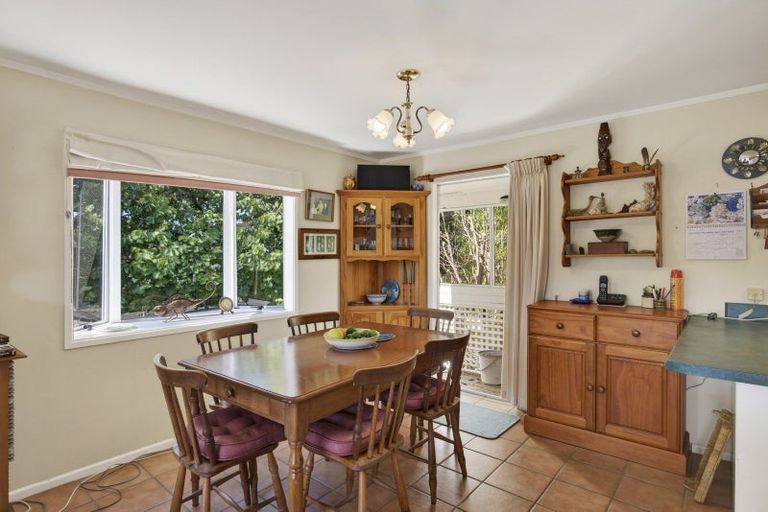 Photo of property in 6a Leatham Avenue, Strandon, New Plymouth, 4312