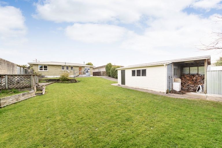 Photo of property in 13 Mcclure Street, Feilding, 4702