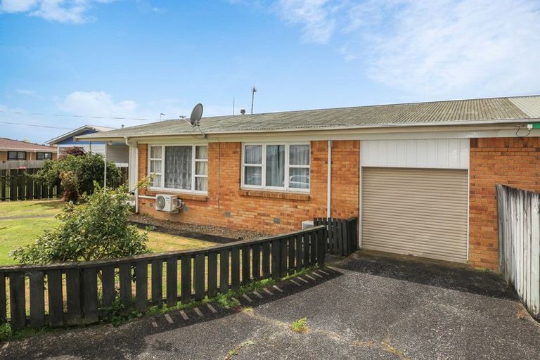 Photo of property in 21 Cricket Place, Melville, Hamilton, 3206