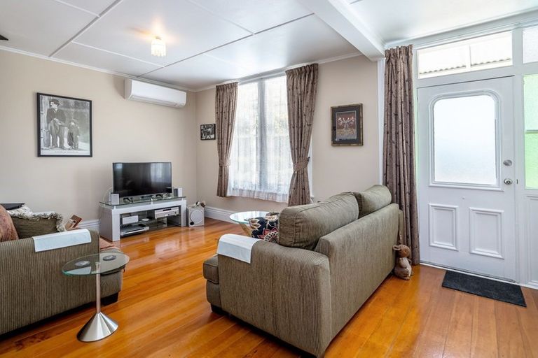 Photo of property in 102 Perry Street, Masterton, 5810