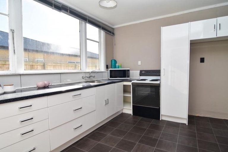 Photo of property in 35 Frederick Street, Carterton, 5713