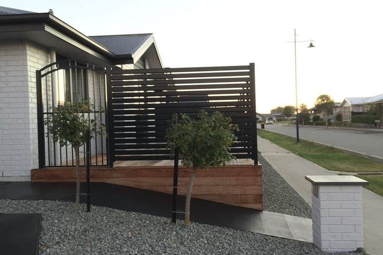 Photo of property in 18 Aroha Street, Pegasus, 7612