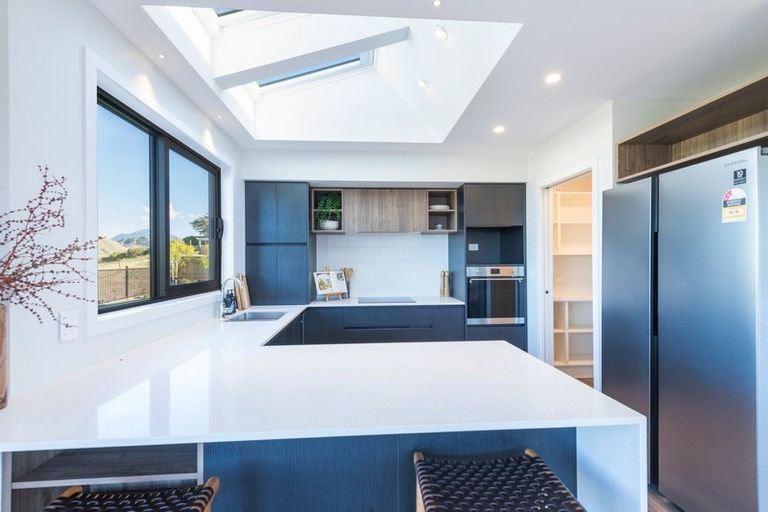 Photo of property in 49 Katania Heights, Brightwater, 7022