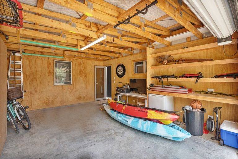 Photo of property in 1 Summer Lane, Tairua, 3508