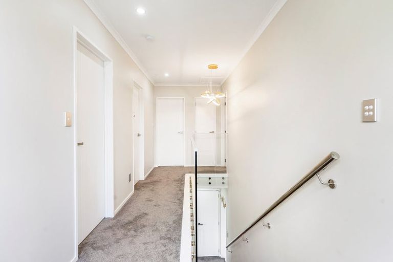 Photo of property in 41 Scotts Road, Manurewa East, Auckland, 2102