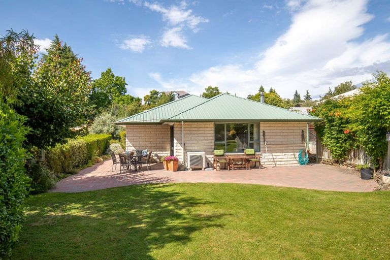 Photo of property in 6 Old Bridge Road, Bridge Hill, Alexandra, 9320