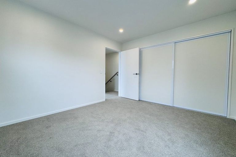 Photo of property in 2/9a Maronan Street, Woolston, Christchurch, 8023