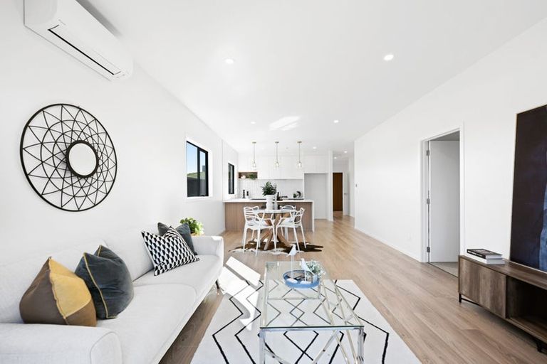 Photo of property in 68 Overton Street, Rototuna North, 3210