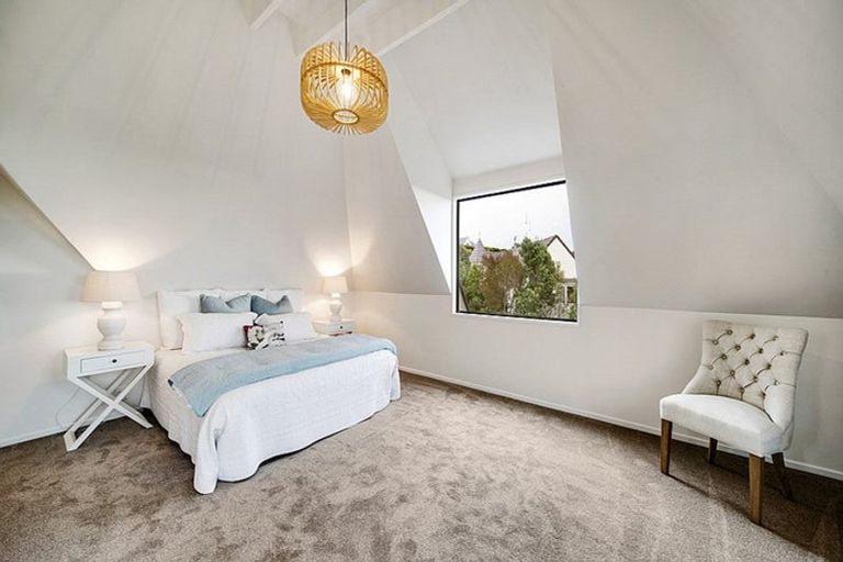 Photo of property in 79 Kidson Terrace, Cashmere, Christchurch, 8022