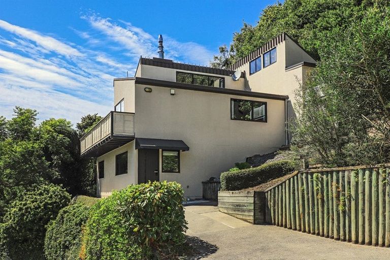 Photo of property in 51a-b Faraday Street, Hospital Hill, Napier, 4110