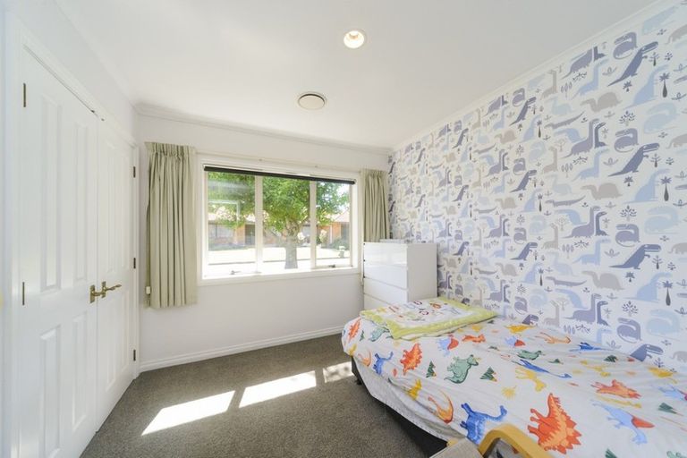 Photo of property in 15 Flemington Lane, Awapuni, Palmerston North, 4412