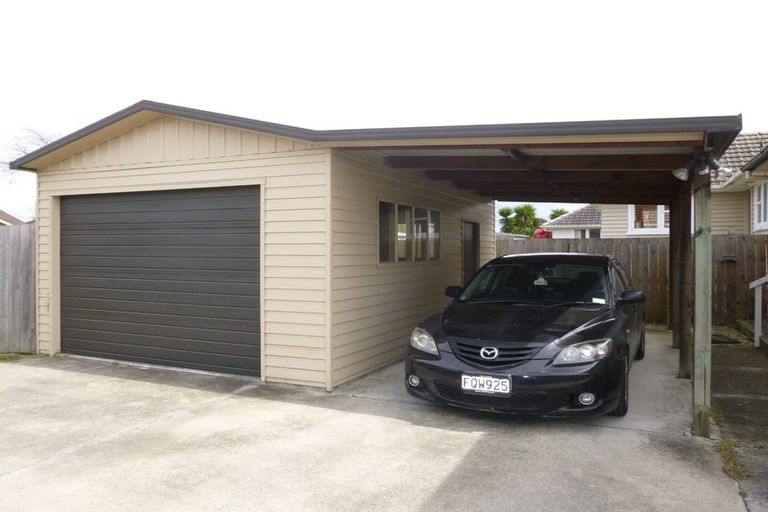 Photo of property in 15 Tranmere Road, Fairfield, Hamilton, 3214