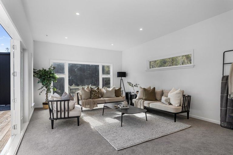 Photo of property in 12 Iveagh Bay Drive, Moana, 7875