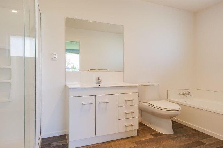 Photo of property in 7b Olivea Place, Oxford, 7430