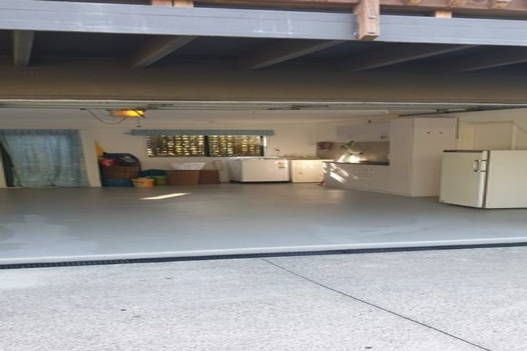 Photo of property in 1307 Papamoa Beach Road, Papamoa Beach, Papamoa, 3118