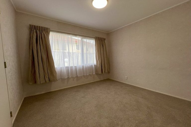 Photo of property in 1/730 Chapel Road, Dannemora, Auckland, 2016