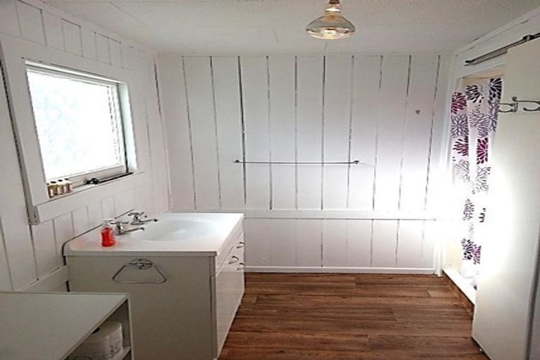 Photo of property in 731 Gladstone Road, Te Hapara, Gisborne, 4010