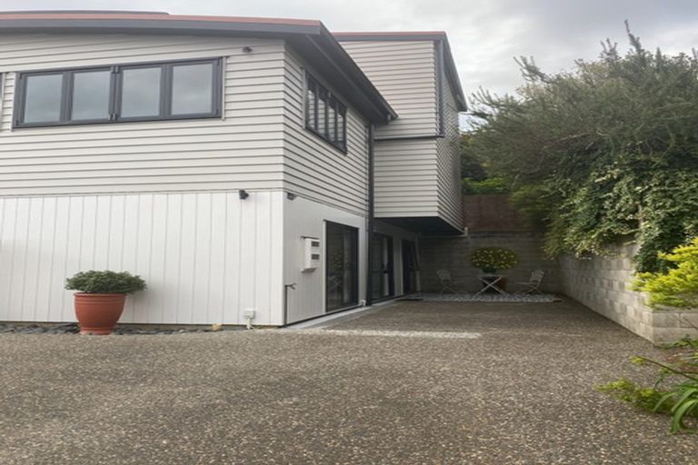 Photo of property in 9 Ramoana Mews, Shelly Park, Auckland, 2014
