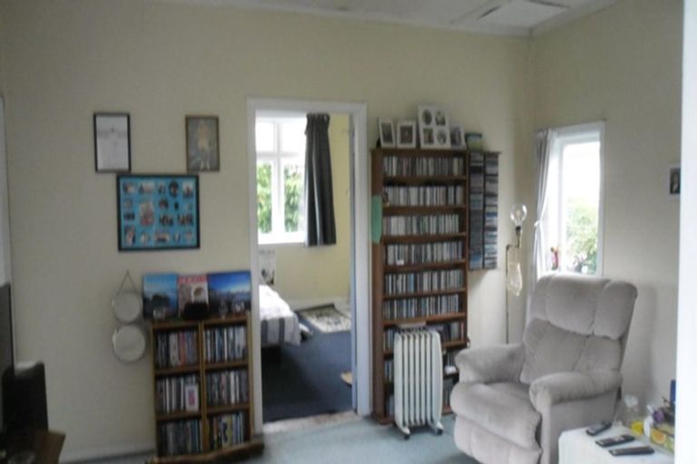 Photo of property in 131 Matai Road, Raumati Beach, Paraparaumu, 5032