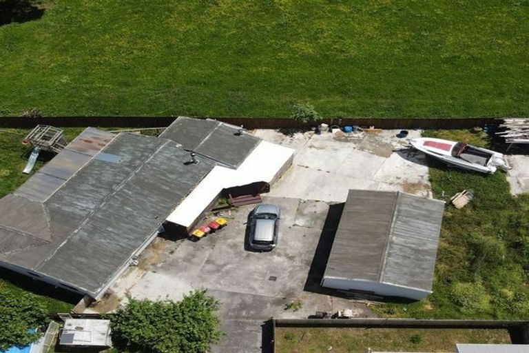 Photo of property in 48 Pukeroa Place, Papakura, 2110