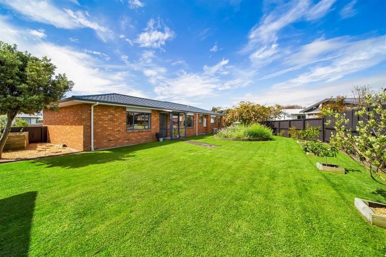 Photo of property in 25b Meade Place, Bell Block, New Plymouth, 4312