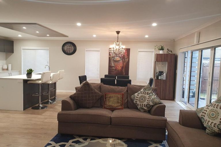 Photo of property in 37 Wellfield Drive, Papakura, 2110