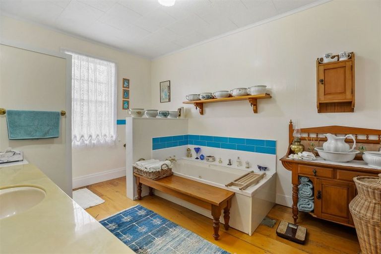 Photo of property in 402 Williamson Street, Thames, 3500