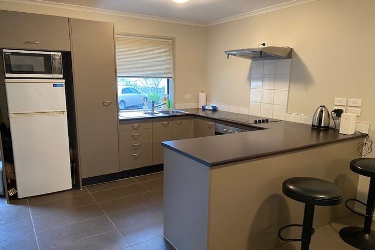 Photo of property in St Claire Village, 40/172 Mcleod Road, Te Atatu South, Auckland, 0610