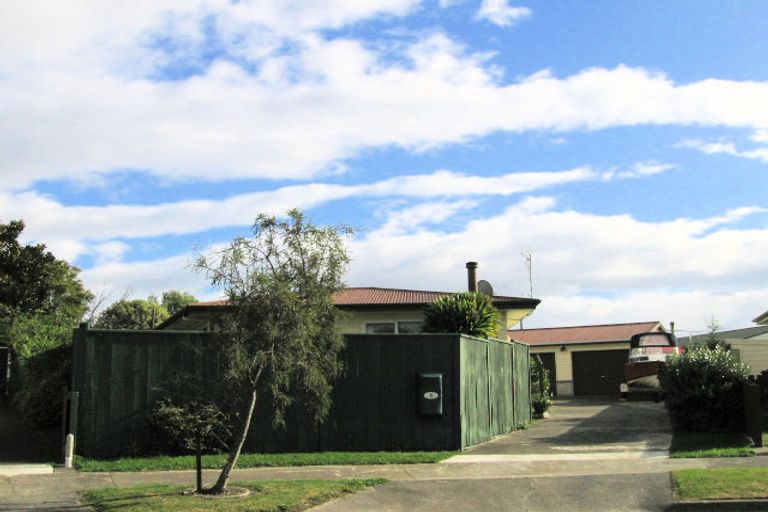 Photo of property in 13 Gipps Place, Tamatea, Napier, 4112