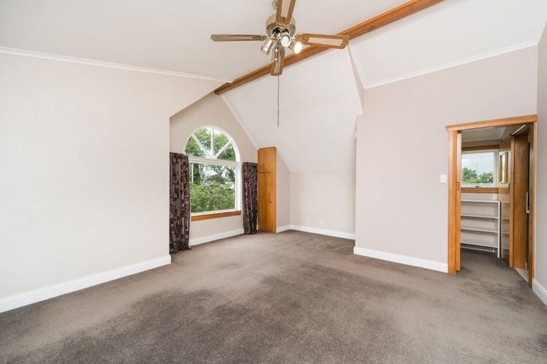 Photo of property in 68 Rangitane Street, Palmerston North, 4414