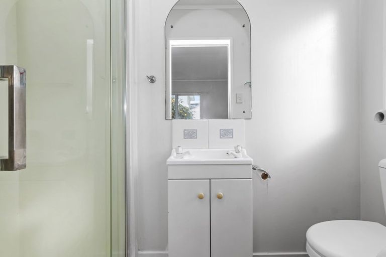 Photo of property in 33 Stevenson Road, Clarks Beach, 2122