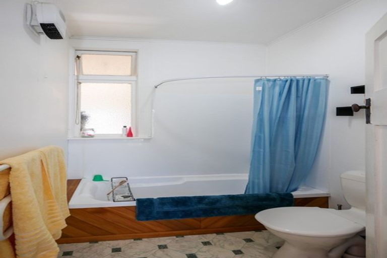 Photo of property in 19 Tahuna Road, Tainui, Dunedin, 9013