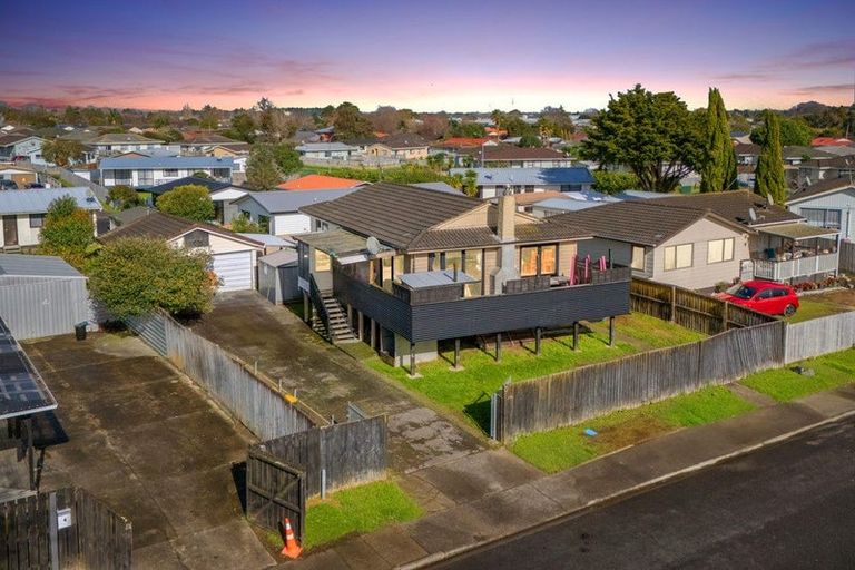 Photo of property in 3 Tilbrook Place, Papakura, 2110