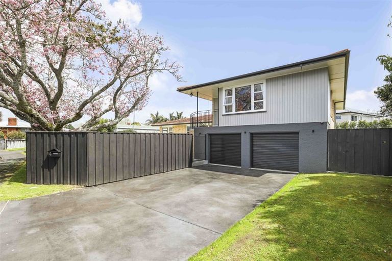 Photo of property in 4 Gordon Street, Hillcrest, Hamilton, 3216