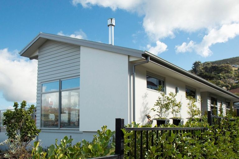 Photo of property in 1 Simeon Quay, Lyttelton, 8082