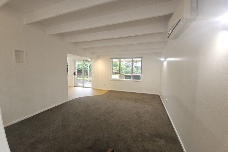 Photo of property in 35 Weymouth Street, New Plymouth, 4310
