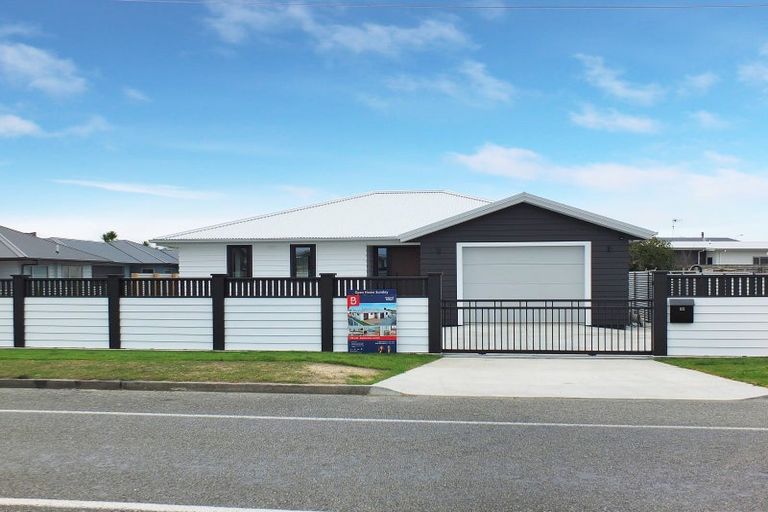 Photo of property in 85 Seabury Avenue, Foxton Beach, Foxton, 4815