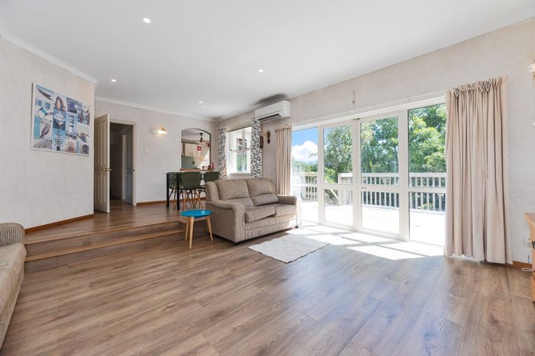 Photo of property in 23 Sherwood Avenue, Te Atatu South, Auckland, 0610