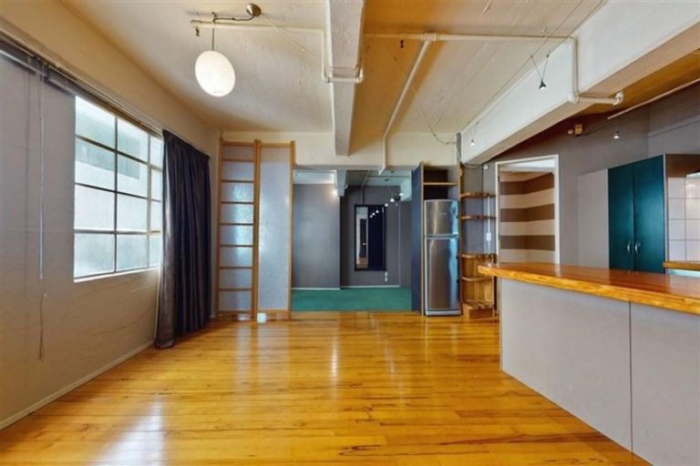 Photo of property in 6c Halleys Lane, Te Aro, Wellington, 6011