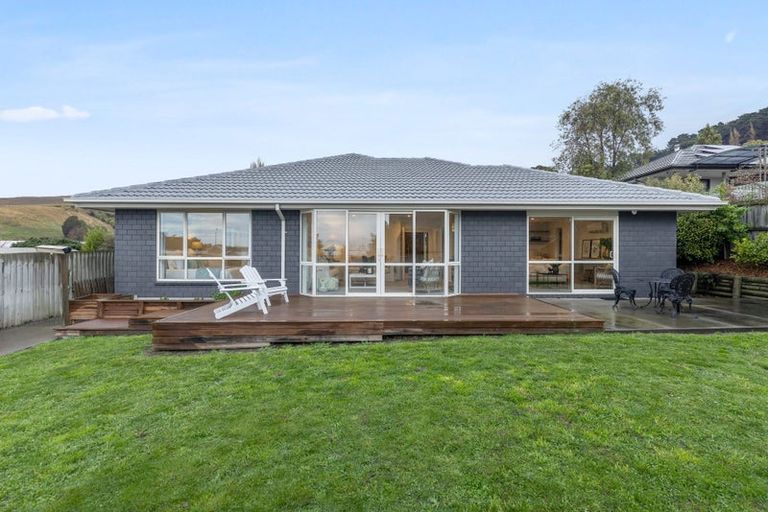 Photo of property in 5 Gilders Grove, Heathcote Valley, Christchurch, 8022
