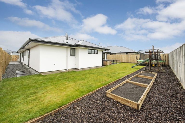 Photo of property in 29 Te Kanawa Lane, Rolleston, 7615