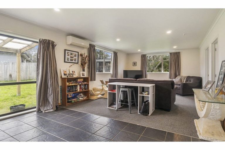 Photo of property in 12 Matangi Road, Mount Wellington, Auckland, 1060