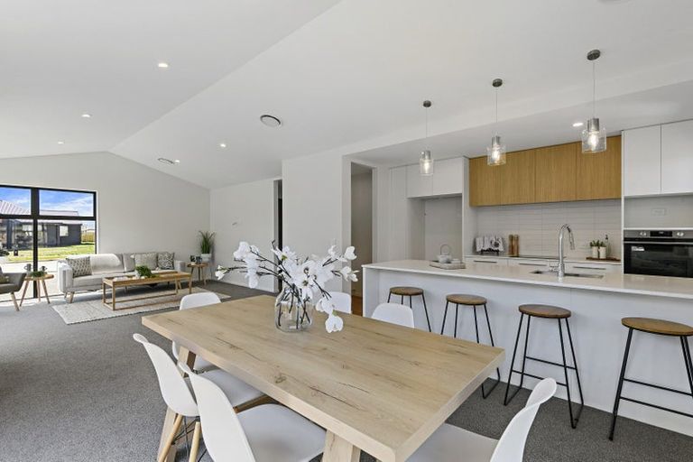 Photo of property in 17 Larissa Road, Halswell, Christchurch, 8025