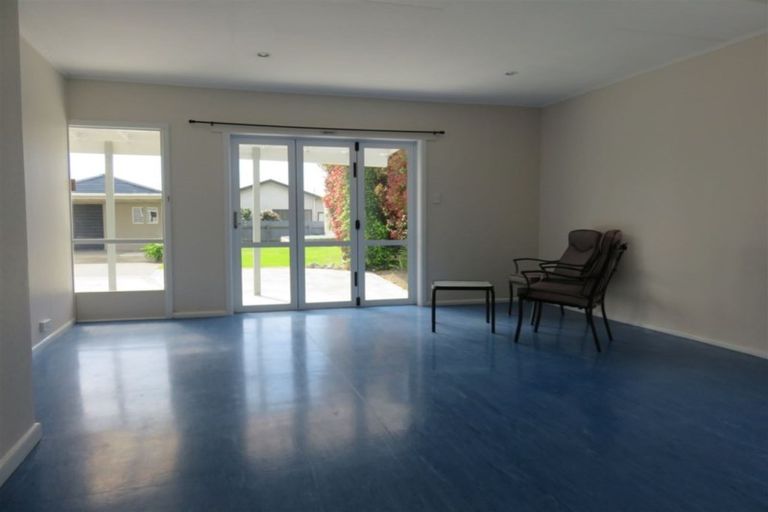 Photo of property in 804 Heretaunga Street East, Parkvale, Hastings, 4122