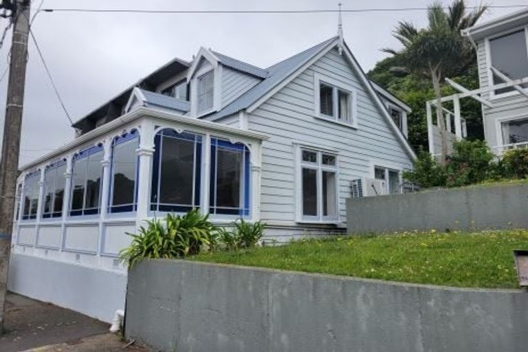 Photo of property in 13 Barton Terrace, Thorndon, Wellington, 6011