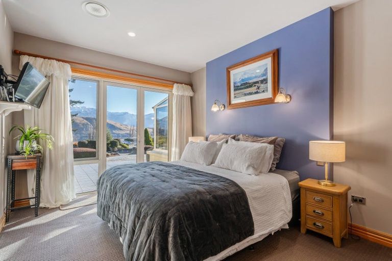 Photo of property in 714 Lake Hayes-arrow Junction Highway, Lake Hayes, Queenstown, 9371