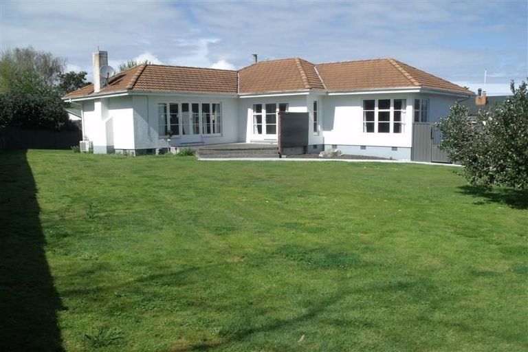 Photo of property in 72 Napier Road, Havelock North, 4130