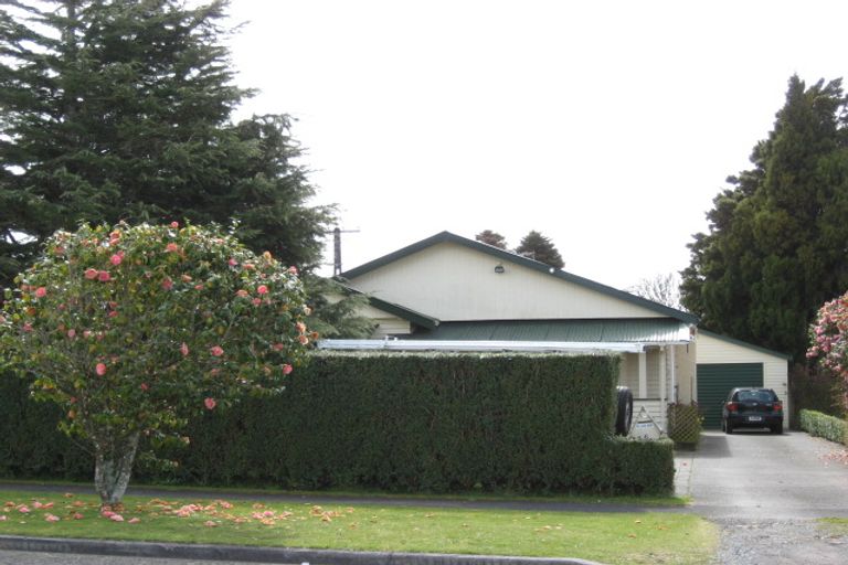 Photo of property in 6 Olivia Street, Stratford, 4332